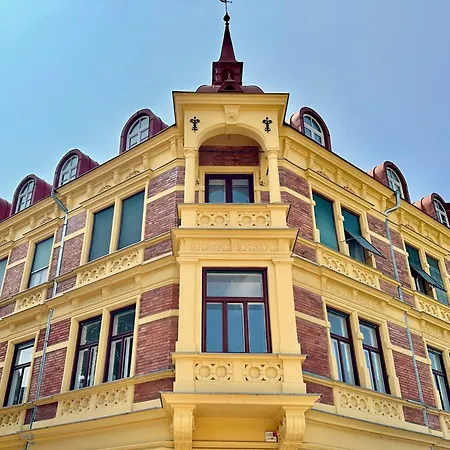 Historic Center Boutique - Free Parking - Schlossberg View - Casa Momo * 格拉茨