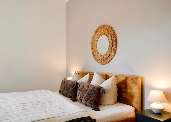 Historic Center Boutique - Free Parking - Schlossberg View - By Casa Momo Apartment