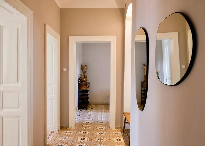 Historic Center Boutique - Free Parking - Schlossberg View - By Casa Momo Apartment