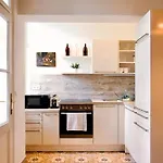 Apartment Historic Center Boutique - Free Parking - Schlossberg View - Casa Momo
