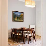 Historic Center Boutique - Free Parking - Schlossberg View - Casa Momo Apartment Graz
