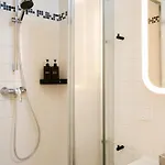 Historic Center Boutique - Free Parking - Schlossberg View - Casa Momo Грац