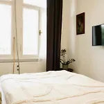 Historic Center Boutique - Free Parking - Schlossberg View - Casa Momo * Грац