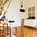 Historic Center Boutique - Free Parking - Schlossberg View - Casa Momo * Грац