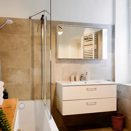 Apartment Luxury Boutique - Free Parking - Schlossberg View - By Casa Momo Graz