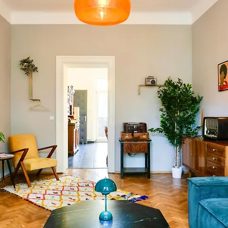 Apartmán Center Boutique - Schlossberg View - Free Parking