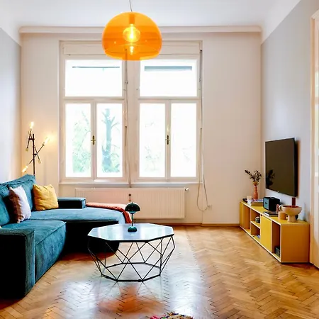 Center Boutique - Schlossberg View - Free Parking Apartmán *