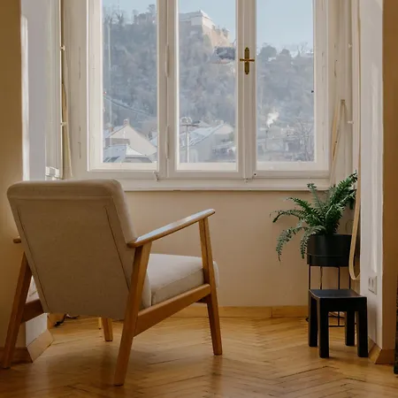 Apartmán Center Boutique - Schlossberg View - Free Parking *